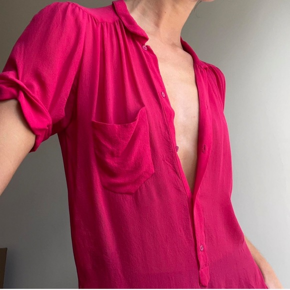 Aritzia Tops - Wilfred Women's Pink Blouse Shirt 100% silk sz small women’s EUC